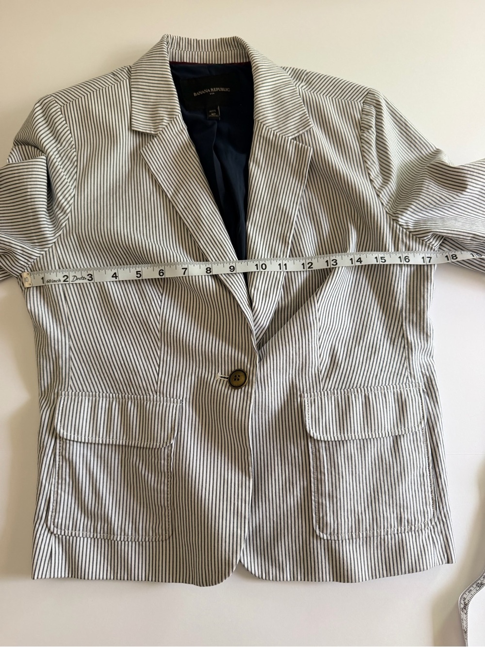 Banana Republic Striped Seersucker-Style Blazer Petite 8P - Picture 5 of 9